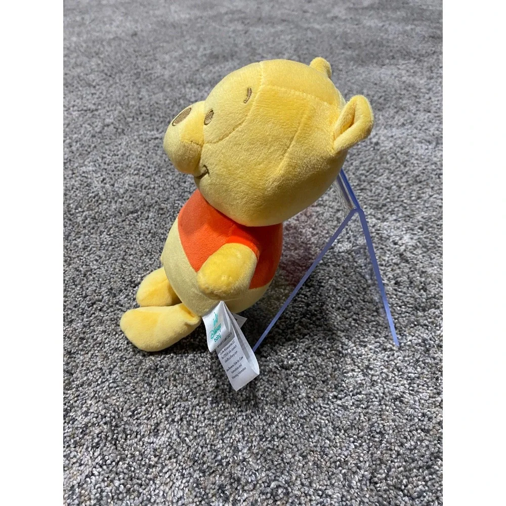 Disney Plush Winnie the Pooh Unisex Small Yellow Excellent Classic Red Shirt